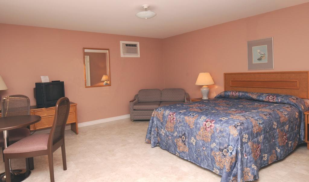 Gaudet Motel Shediac Exteriör bild