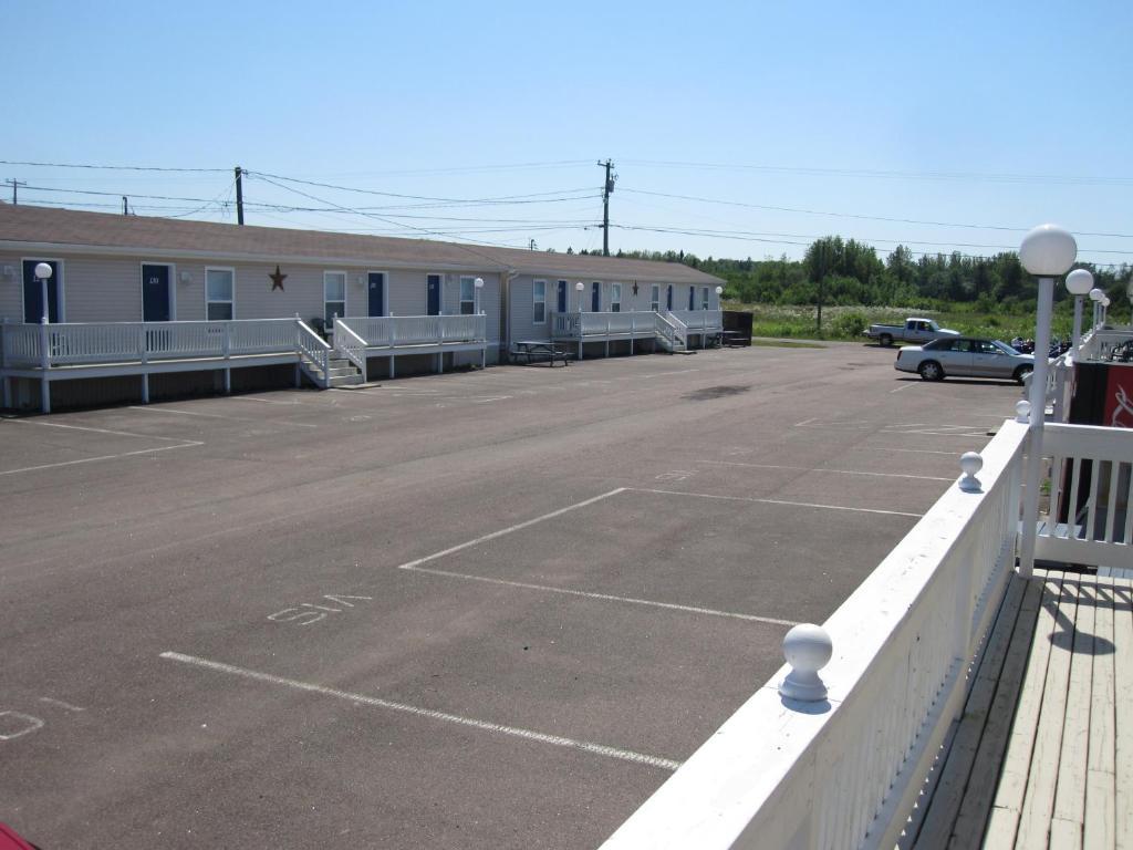 Gaudet Motel Shediac Exteriör bild